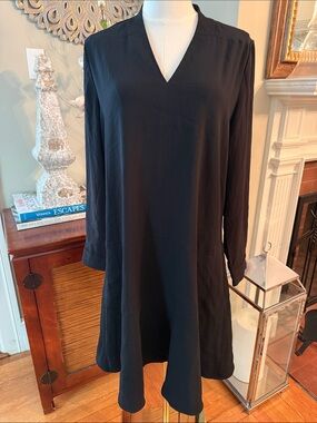 M.M. LaFleur Elle Shift Dress
